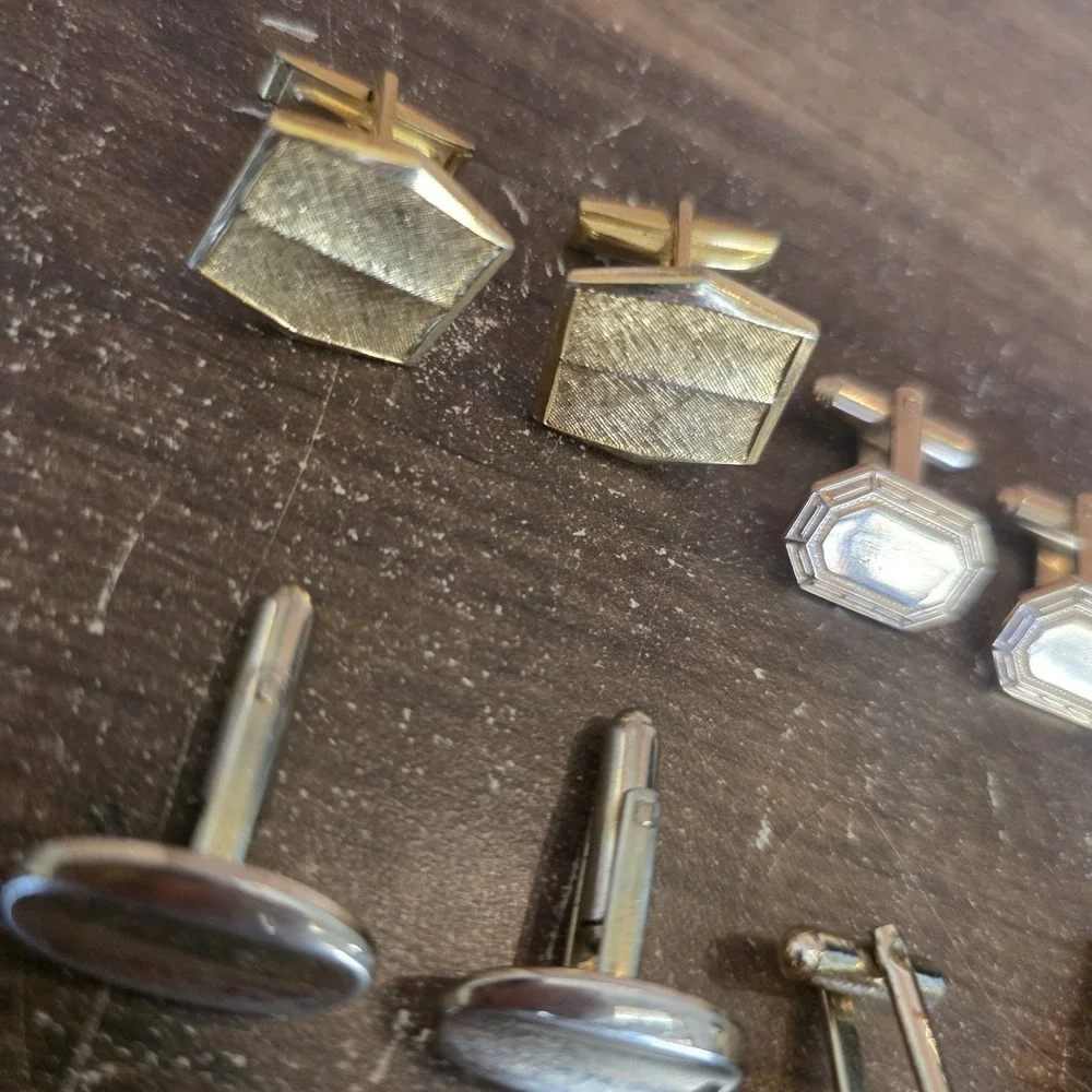 Assorted Cuff Links Lot of 4 Sets Gold Tone Silver Tone Oval Square Round Shapes